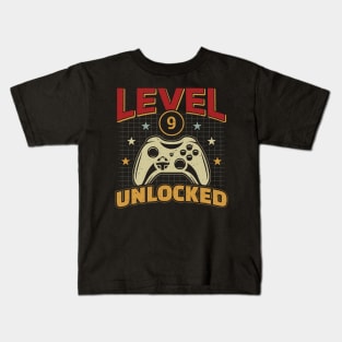 9th Birthday Level 9 Unlocked Video Game Gamer Kids T-Shirt